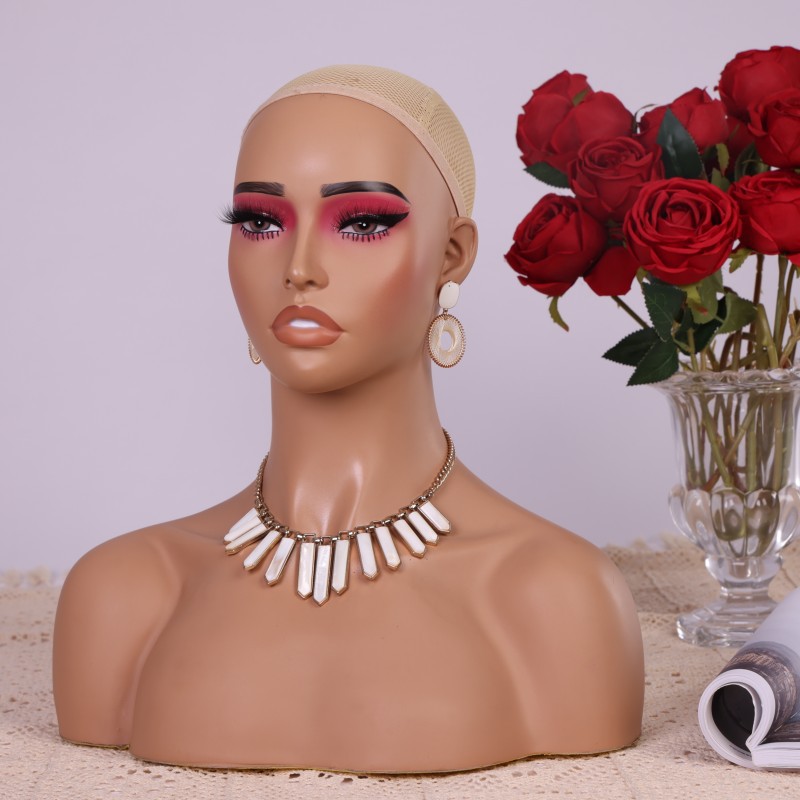 빨간색 아이섀도우와 속눈썹이 있는 PVC 하프 바디 마 - Body Jewelry Store 리뷰 및 가격